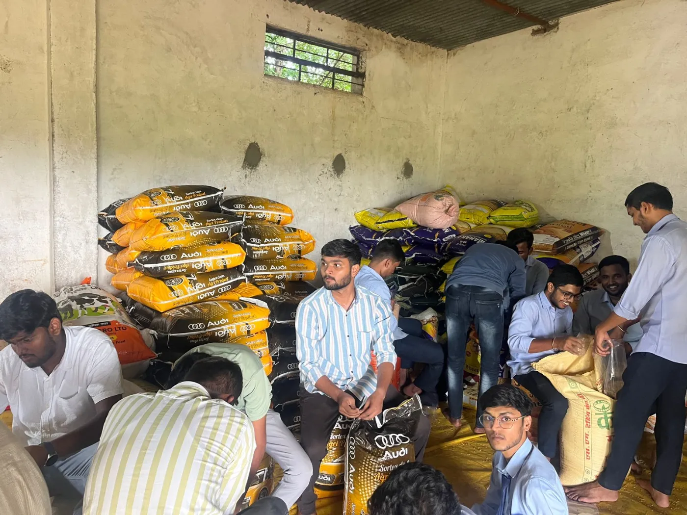 Maharashtra Flood Relief Food Kit Distribution